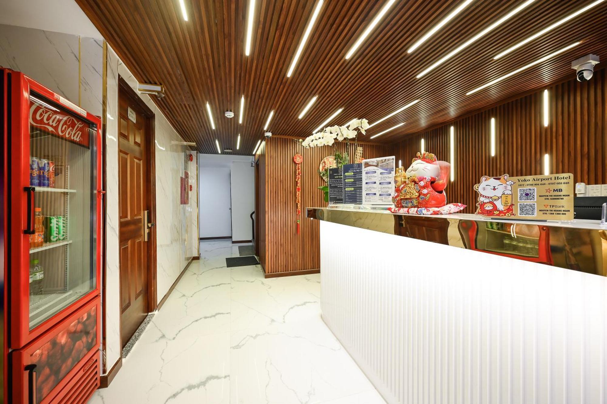 Yoko Airport Saigon Hotel โฮจิมินห์ซิตี้ ภายนอก รูปภาพ
