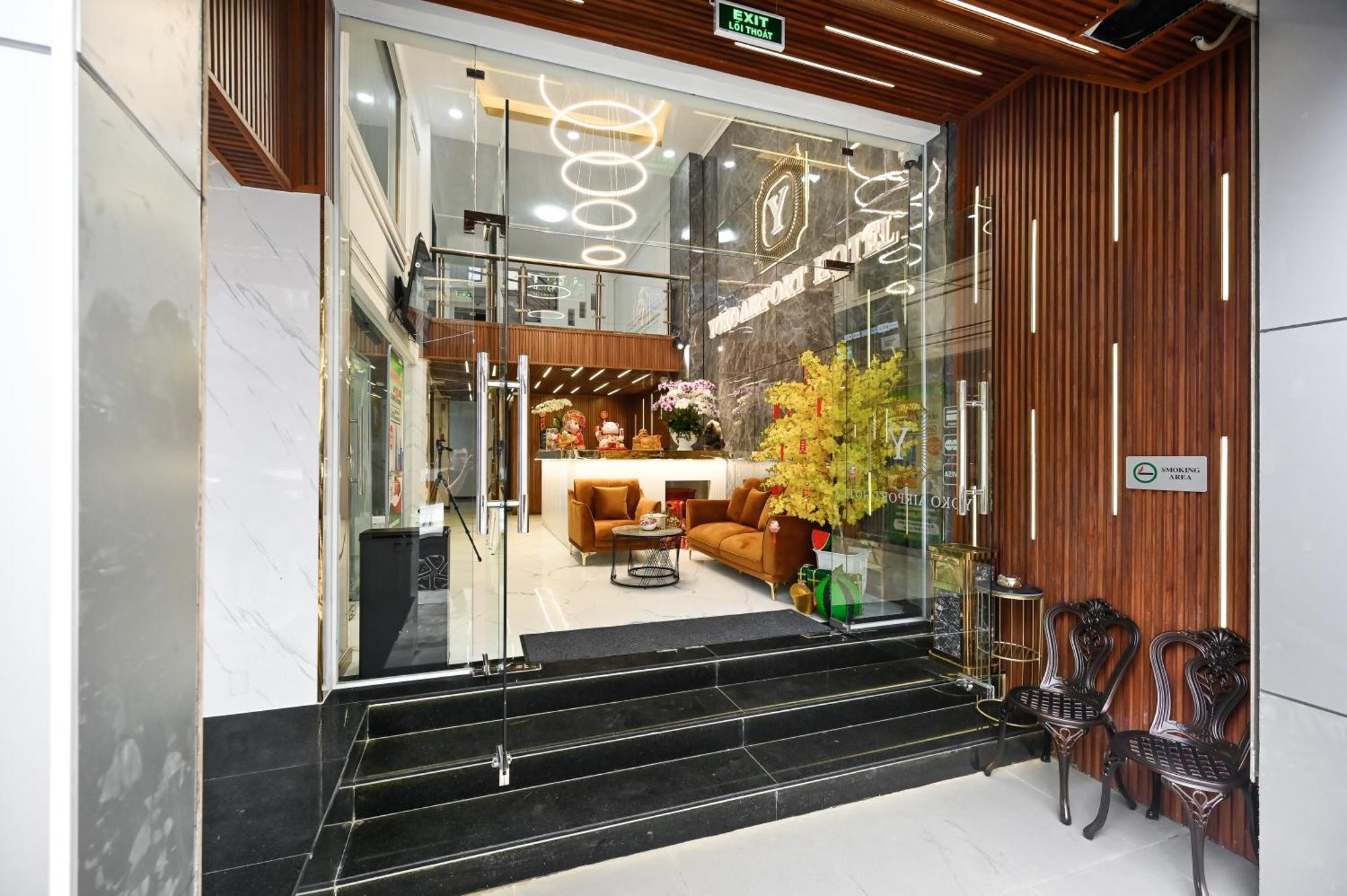 Yoko Airport Saigon Hotel โฮจิมินห์ซิตี้ ภายนอก รูปภาพ