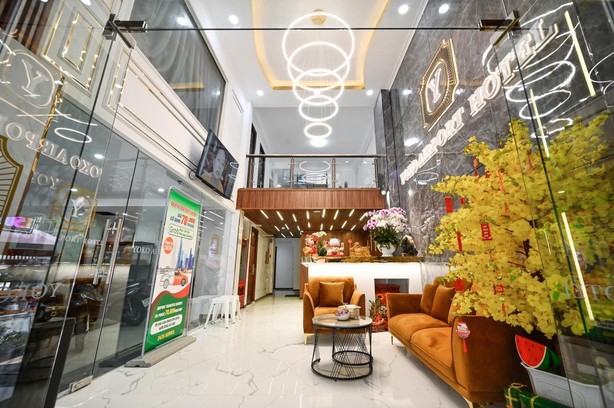 Yoko Airport Saigon Hotel โฮจิมินห์ซิตี้ ภายนอก รูปภาพ